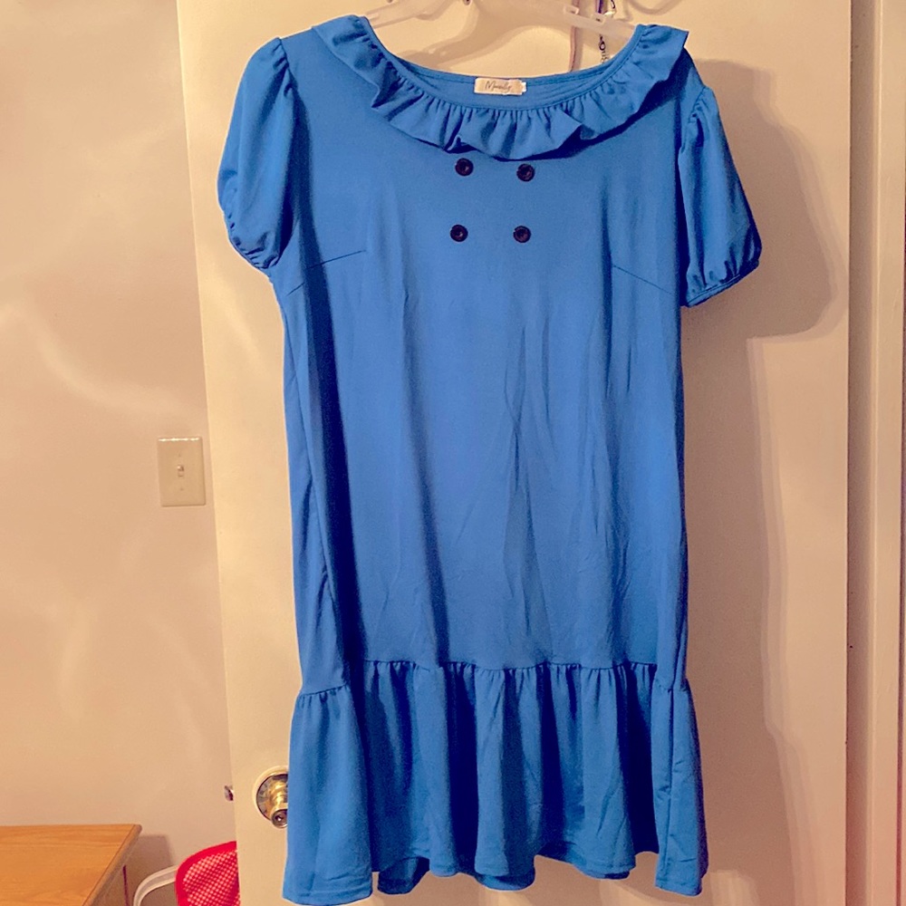 Lucy Van Pelt- peanuts Halloween costume. Never worn. Size XXL